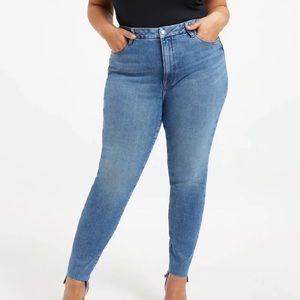 Good American raw step hem skinny jeans plus size 24 high rise waist stretchy
